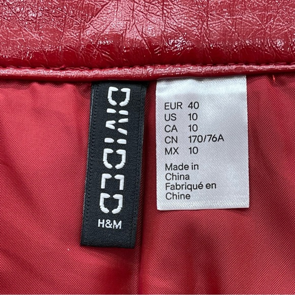 Women's H & M Divided Mini Skirt with Full Zipper 10 - Picture 3 of 7